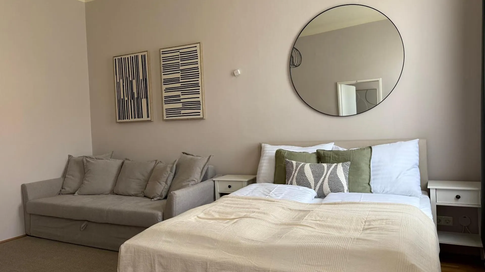 Apartments I 5 Min To Millennium City Mall And Handelskai U6 Wien Österrike
