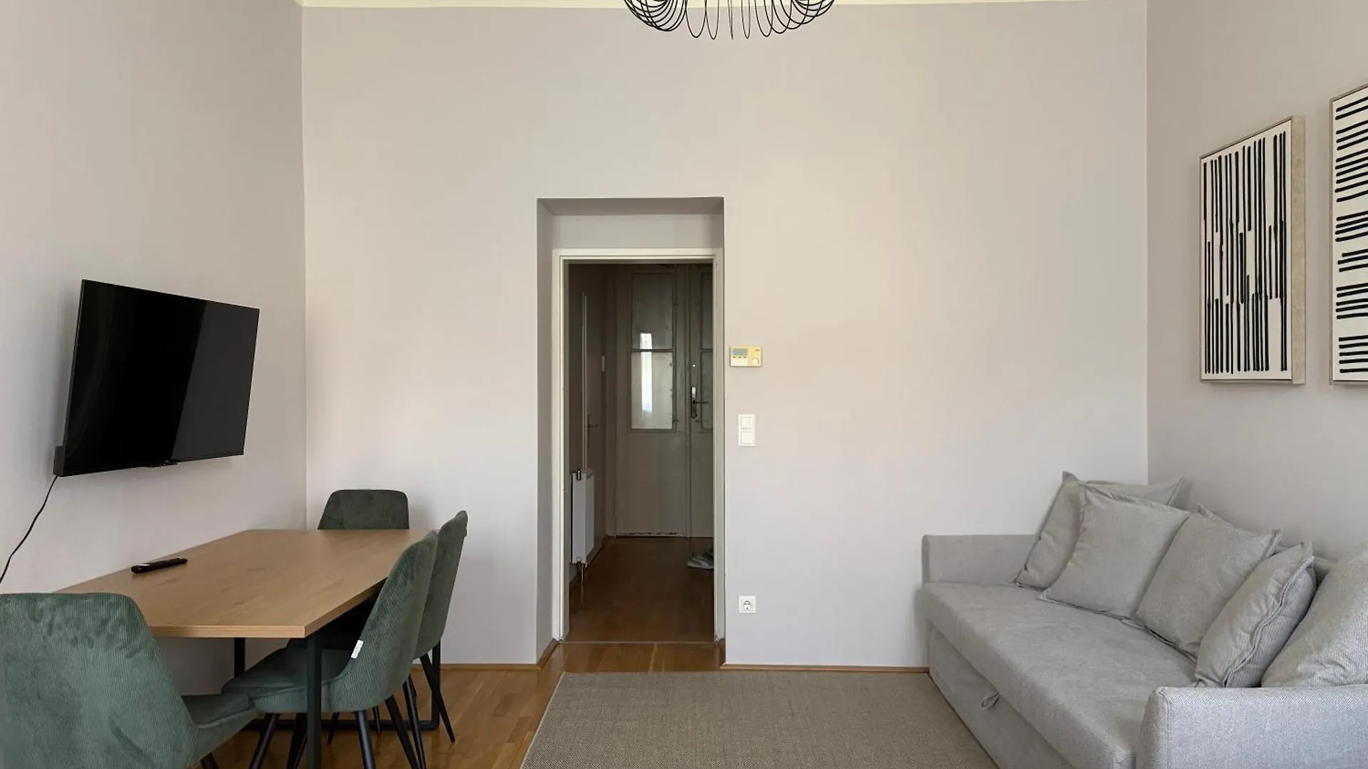 Apartments I 5 Min To Millennium City Mall And Handelskai U6 Wien Österrike