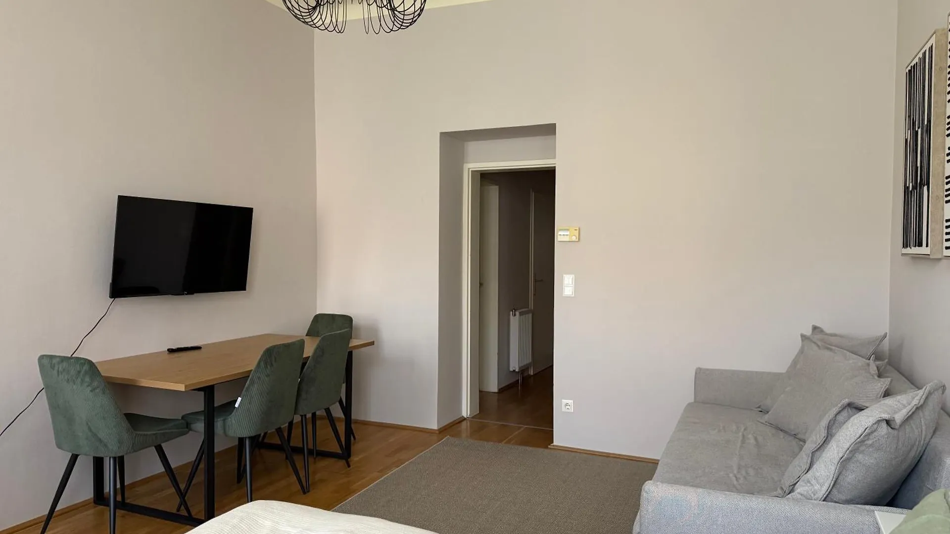 Apartments I 5 Min To Millennium City Mall And Handelskai U6 Viena Austria