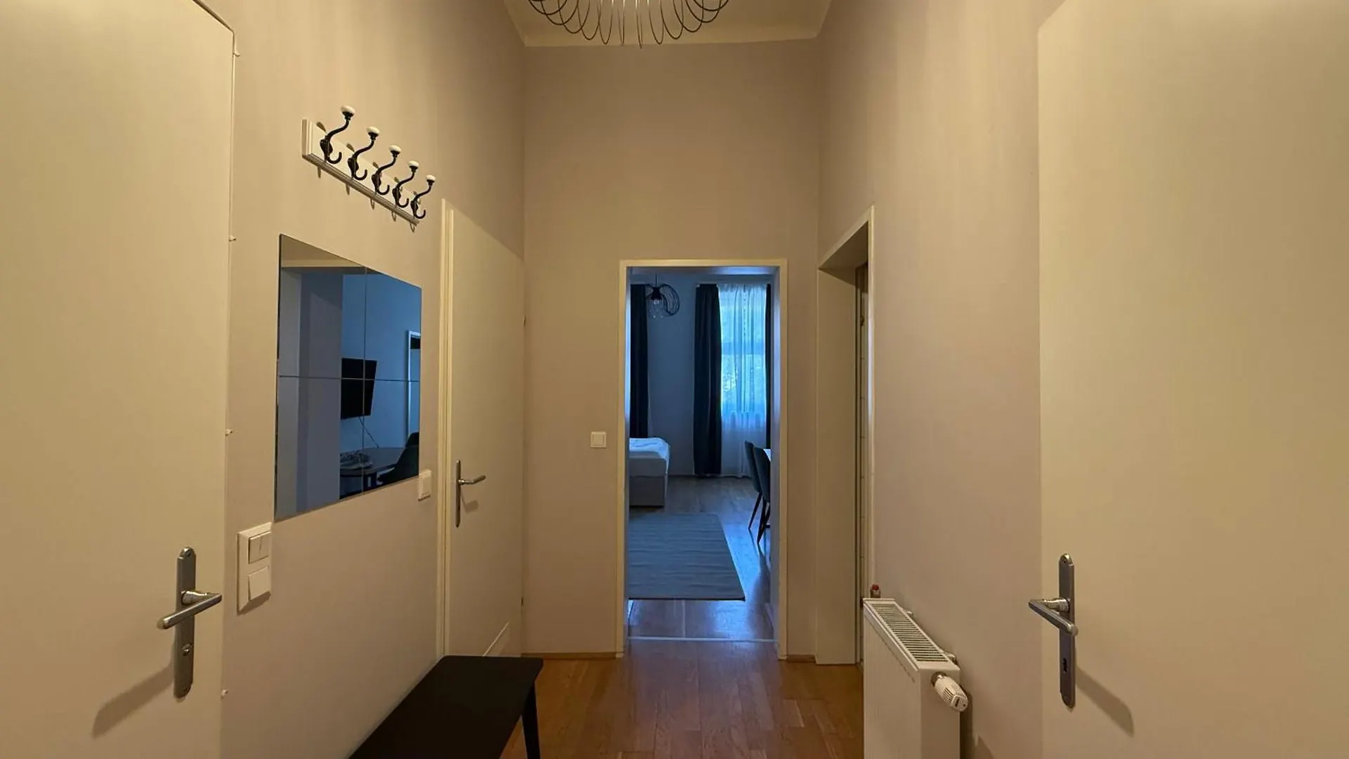 Apartments I 5 Min To Millennium City Mall And Handelskai U6 Viena 0*,