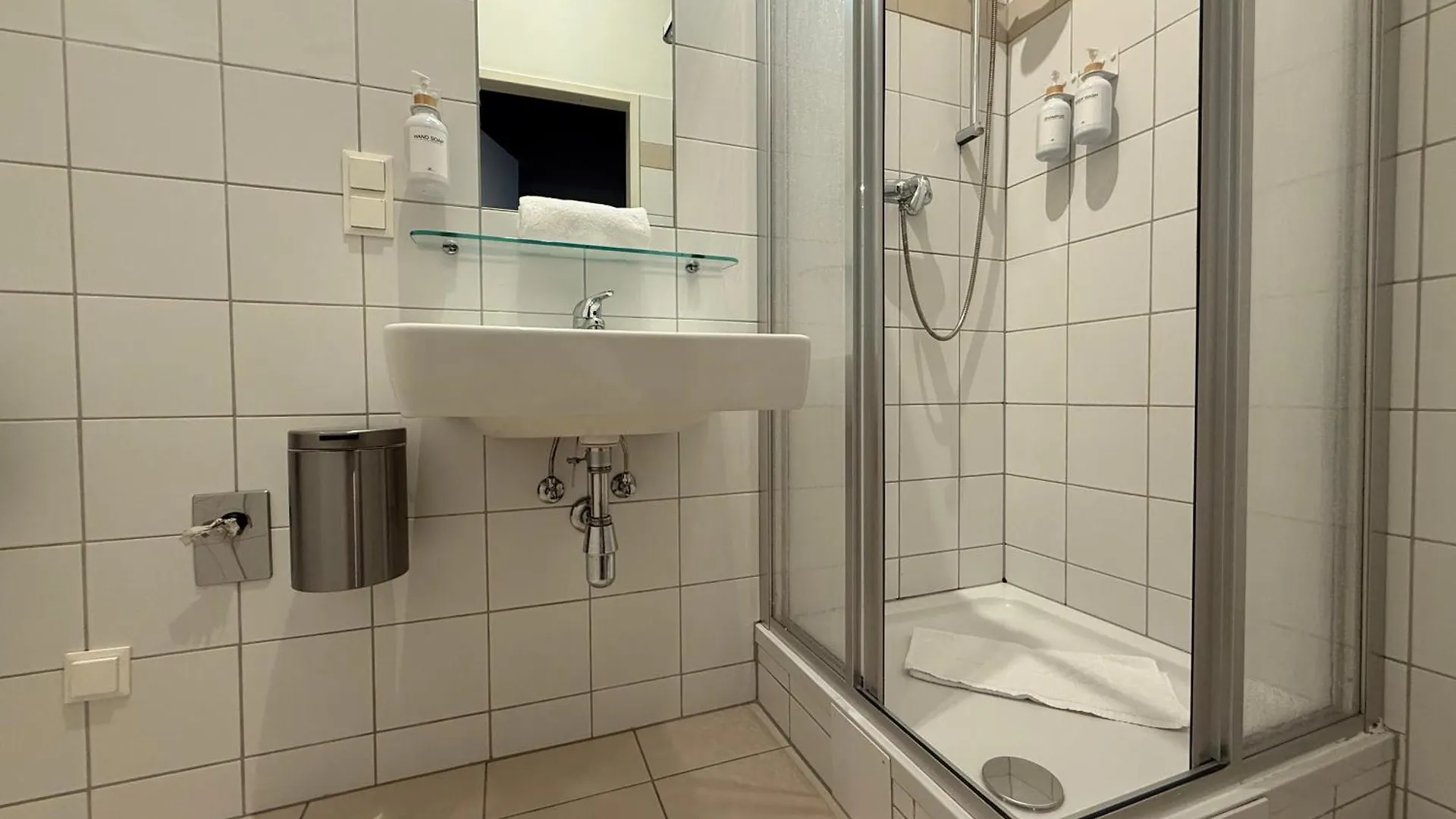 Apartments I 5 Min To Millennium City Mall And Handelskai U6 Viena
