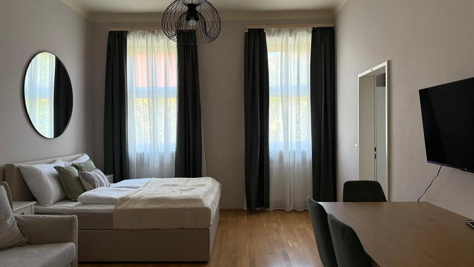 Apartments I 5 Min To Millennium City Mall And Handelskai U6 Viena Austria