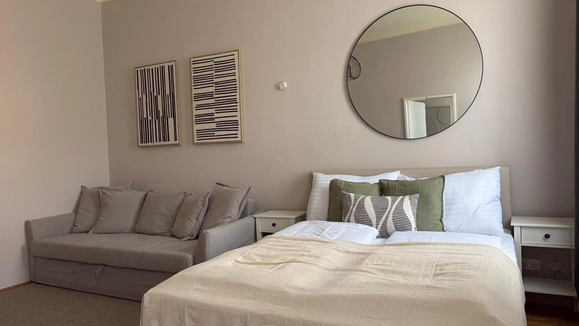 Apartments I 5 Min To Millennium City Mall And Handelskai U6 Viena 0*,  Austria