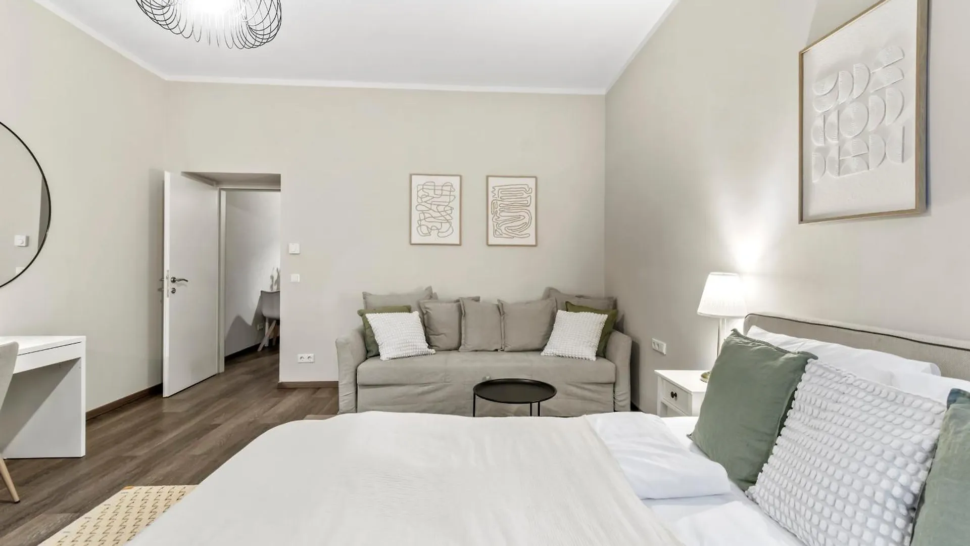 Apartments I 5 Min To Millennium City Mall And Handelskai U6 Wien